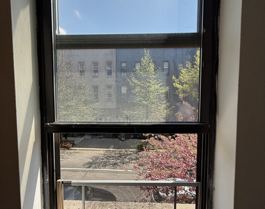 297 Troutman Street - Photo Thumbnail 12