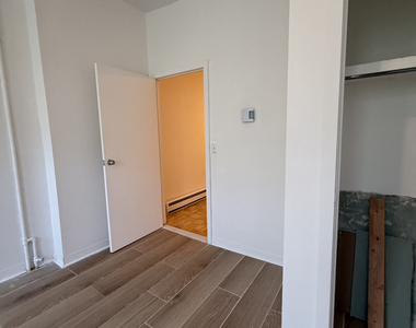 297 Troutman Street - Photo Thumbnail 7