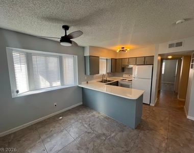 5662 E Lake Mead Boulevard - Photo Thumbnail 2