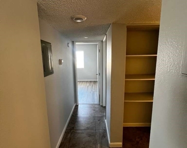 5662 E Lake Mead Boulevard - Photo Thumbnail 20