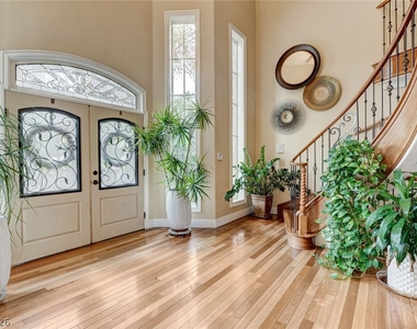 7001 Alamitos Circle - Photo Thumbnail 32