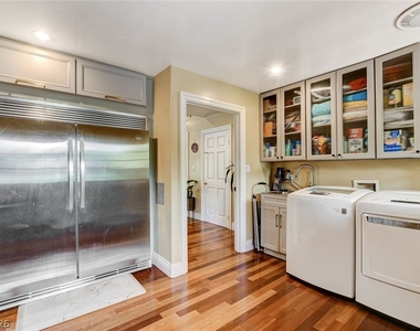 7001 Alamitos Circle - Photo Thumbnail 30