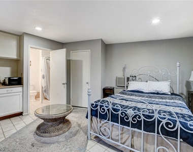 7001 Alamitos Circle - Photo Thumbnail 79