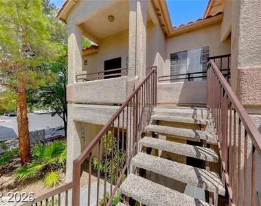1830 N Buffalo Drive - Photo Thumbnail 4