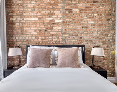 234 West 14th Street - Photo Thumbnail 2