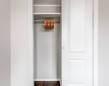 234 West 14th Street - Photo Thumbnail 5