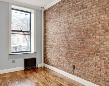 120 First Avenue - Photo Thumbnail 2