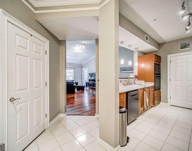 3275 Lenox Road Ne - Photo Thumbnail 10