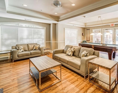 3275 Lenox Road Ne - Photo Thumbnail 32