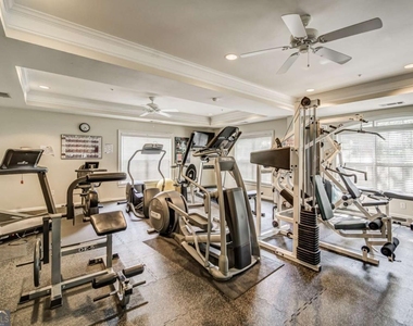 3275 Lenox Road Ne - Photo Thumbnail 31