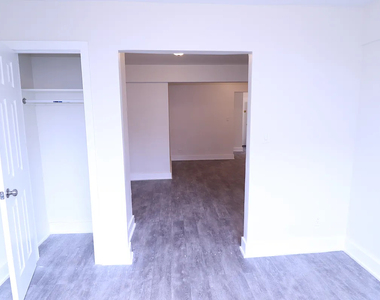 132-25 Maple Avenue - Photo Thumbnail 4
