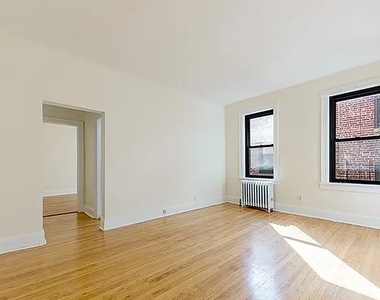 132-70 Sanford Avenue - Photo Thumbnail 1