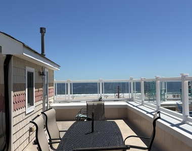 21 Blaine Avenue - Photo Thumbnail 35