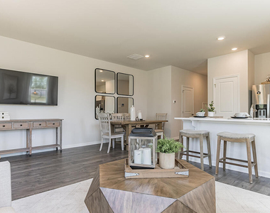 92 Arlotta Street - Photo Thumbnail 13