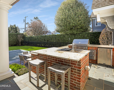 101 Tuttle Avenue - Photo Thumbnail 53