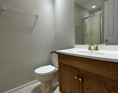 143 Tanglewood Place - Photo Thumbnail 15