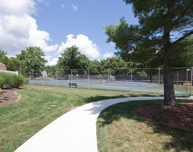 143 Tanglewood Place - Photo Thumbnail 19