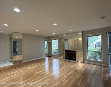 143 Tanglewood Place - Photo Thumbnail 1