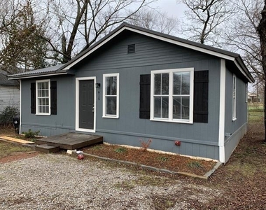 615 W Coffin Street - Photo Thumbnail 10