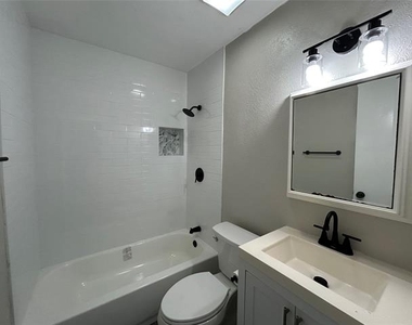 5929 Gayle Drive - Photo Thumbnail 25