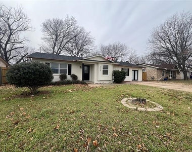 5929 Gayle Drive - Photo Thumbnail 1