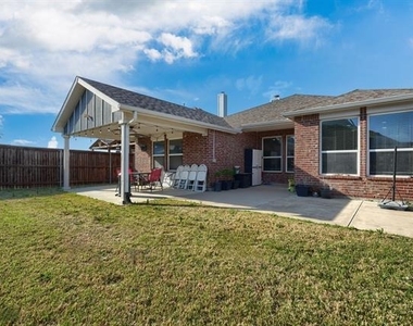 616 Smokebrush Street - Photo Thumbnail 27