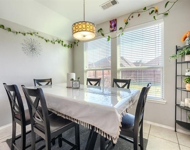 616 Smokebrush Street - Photo Thumbnail 14