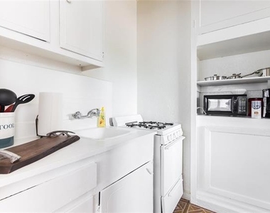 324 W Canty Street - Photo Thumbnail 3
