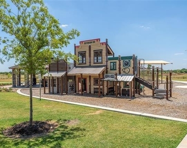 3013 Bar H Avenue - Photo Thumbnail 19