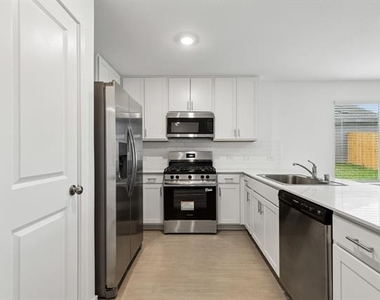 216 Asterwood Lane - Photo Thumbnail 16
