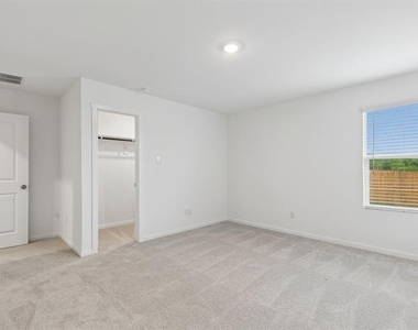 216 Asterwood Lane - Photo Thumbnail 12