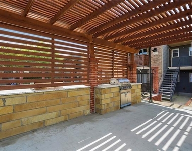 2001 Wesley Drive - Photo Thumbnail 7