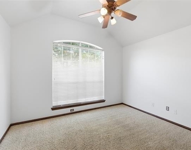 9008 Winding River Drive - Photo Thumbnail 24