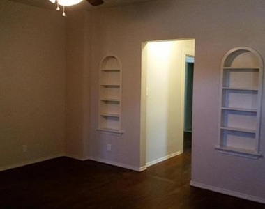 304 Fulton Street - Photo Thumbnail 13
