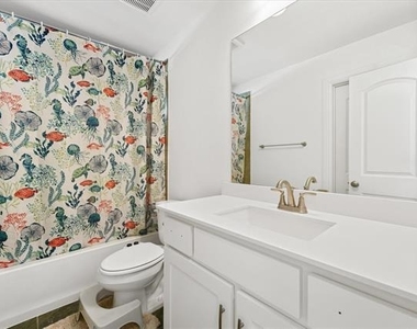 1549 Pirene Alley - Photo Thumbnail 23