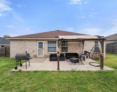 1315 Foster Street - Photo Thumbnail 30
