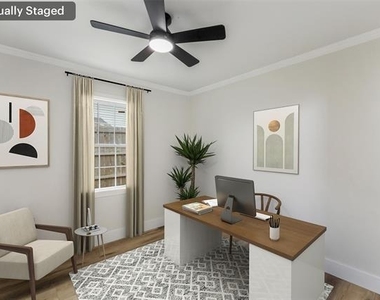 734 Sceptre Circle - Photo Thumbnail 4