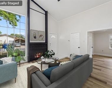 734 Sceptre Circle - Photo Thumbnail 1