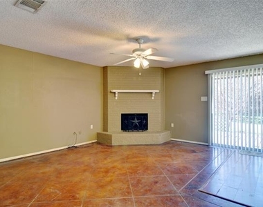 708 Annapolis Drive - Photo Thumbnail 6