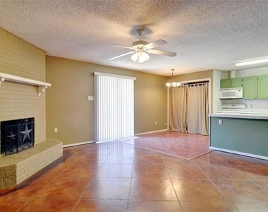 708 Annapolis Drive - Photo Thumbnail 7