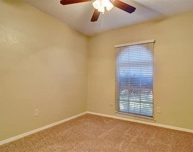 708 Annapolis Drive - Photo Thumbnail 16