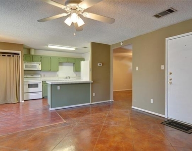 708 Annapolis Drive - Photo Thumbnail 8