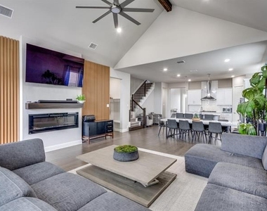 3346 River Trail - Photo Thumbnail 4