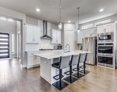 3346 River Trail - Photo Thumbnail 1