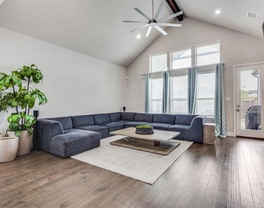 3346 River Trail - Photo Thumbnail 5