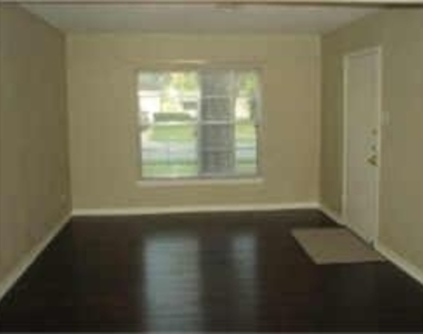 10943 Desdemona Drive - Photo Thumbnail 4