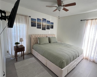 3170 Nw 68th Court - Photo Thumbnail 13
