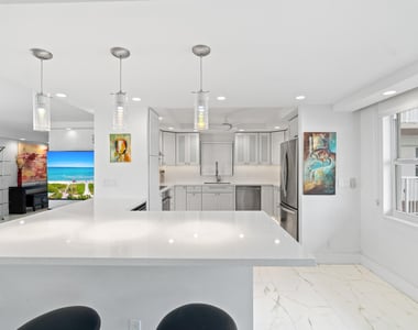 121 Golden Isles Drive - Photo Thumbnail 36