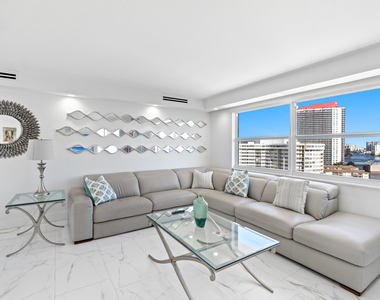 121 Golden Isles Drive - Photo Thumbnail 24
