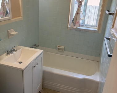 638 Ne 138th Street - Photo Thumbnail 11